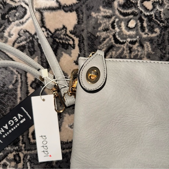 NWT Grey and Gold Poppi Purse - Picture 3 of 7